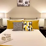 Smartrips Apartments - The Hub