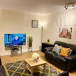 Smartrips Apartments - The Hub