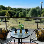 Park View Luxury 2-Bedroom Serviced Apartment.