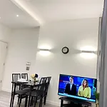 Smartrips Apartments - The Atrium