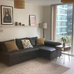 Modern Apartment Located In Cmk Restaurant Quarter