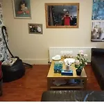 Single Room With Large Desk