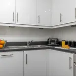 Modern 1 Bed In Central Mk, Free Parking, Smart Tv, Manhattan House By Valore Property Services