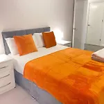 Luxurious And Spacious 2 Bedroom Flat