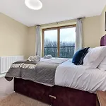 Scenic Park View Suite
