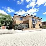 Luxury Apartment 5