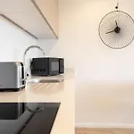 Stunning City View Apartments In Milton Keynes Central Location Free Parking