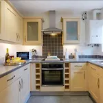Comfy Central Mk House Free Parking Fast Wifi