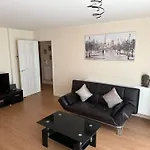 Central Hub Flat