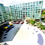 Horizon Apartments - Manhattan House