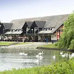 Premier Inn Milton Keynes East Willen Lake
