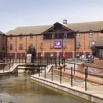 Premier Inn Milton Keynes South West