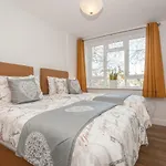 Treetops Apartment
