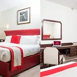Peartree Lodge Waterside