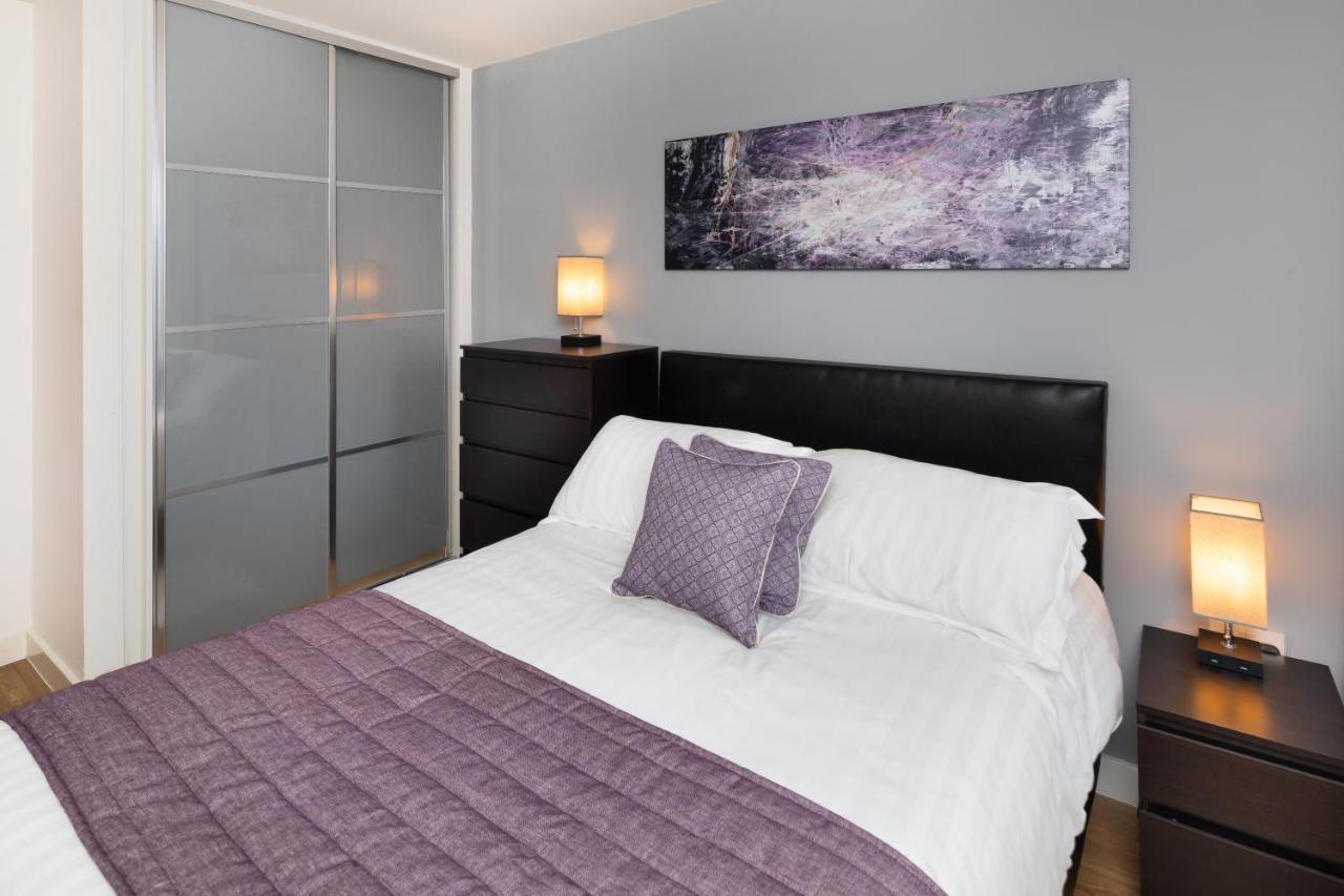 Apartment Brightleap Centre: Stylish Home-away With Smart Amenities Milton Keynes