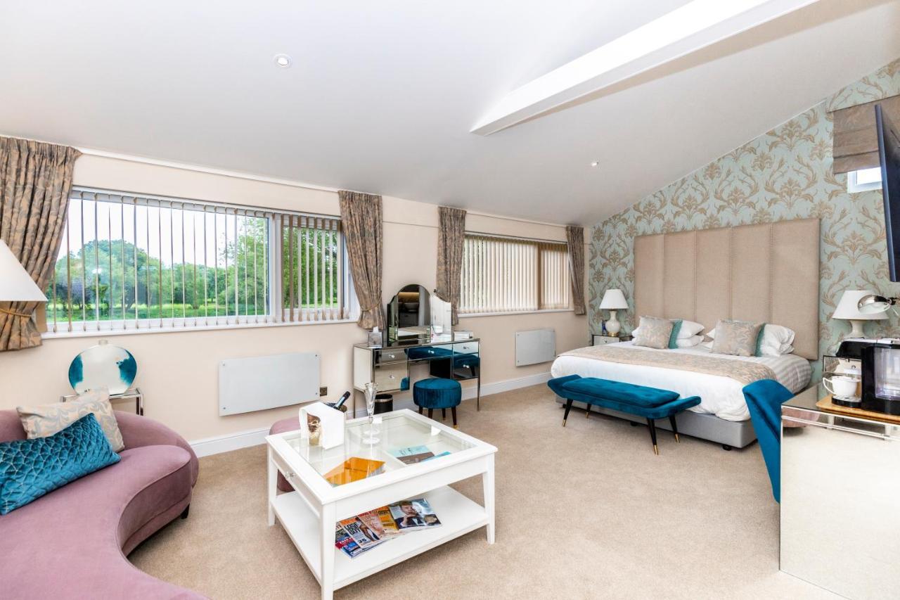 Kingfisher Hotel, Golf And Country Club Hotel Milton Keynes