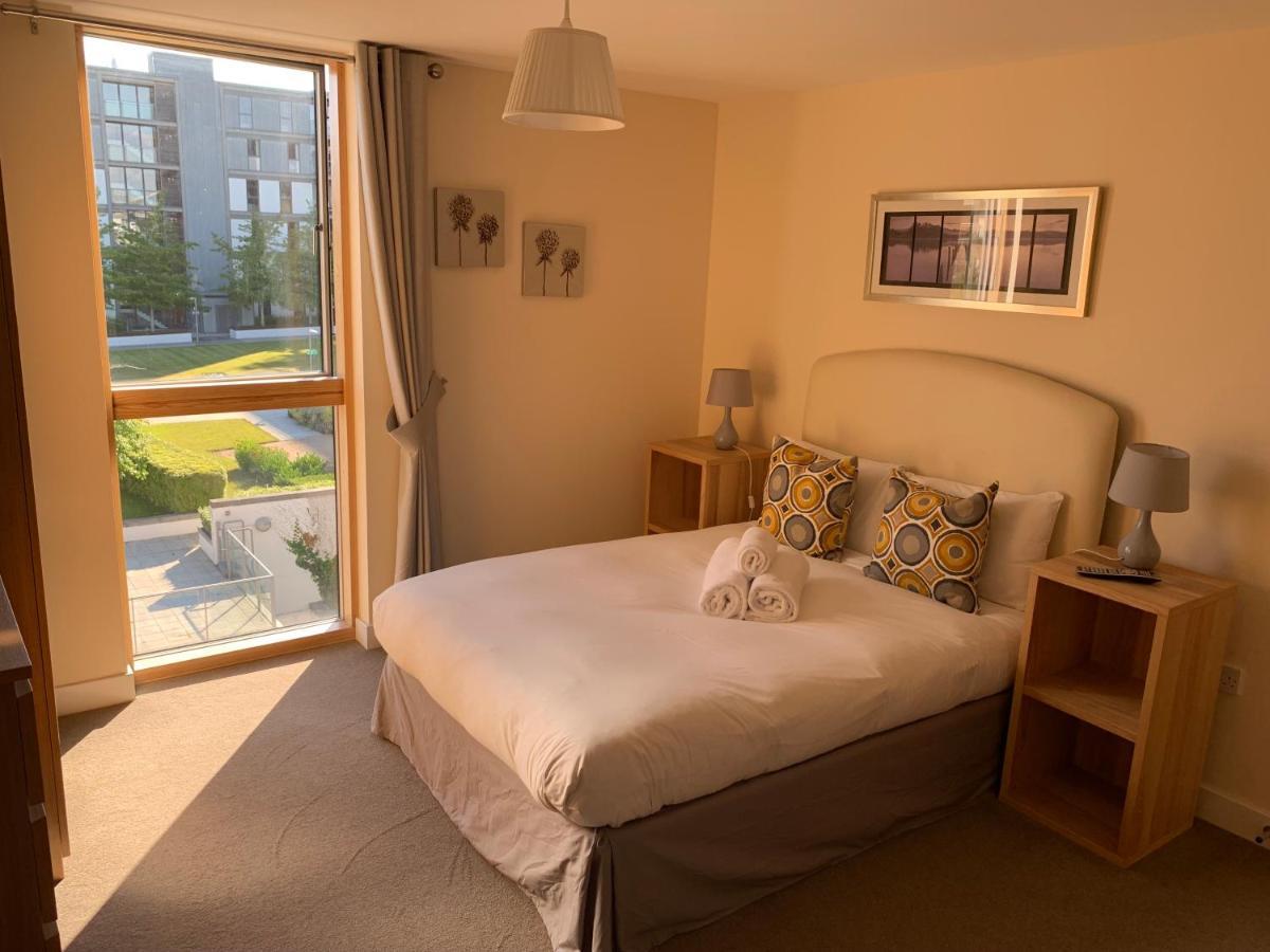 Istay At Vizion - Fully Equipped Modern Serviced With Balconies, Self Check-in, Superfast Broadband & Netflix, Free Underground Parking, 24h Security, Rooftop Gardens, Located In Mk Milton Keynes