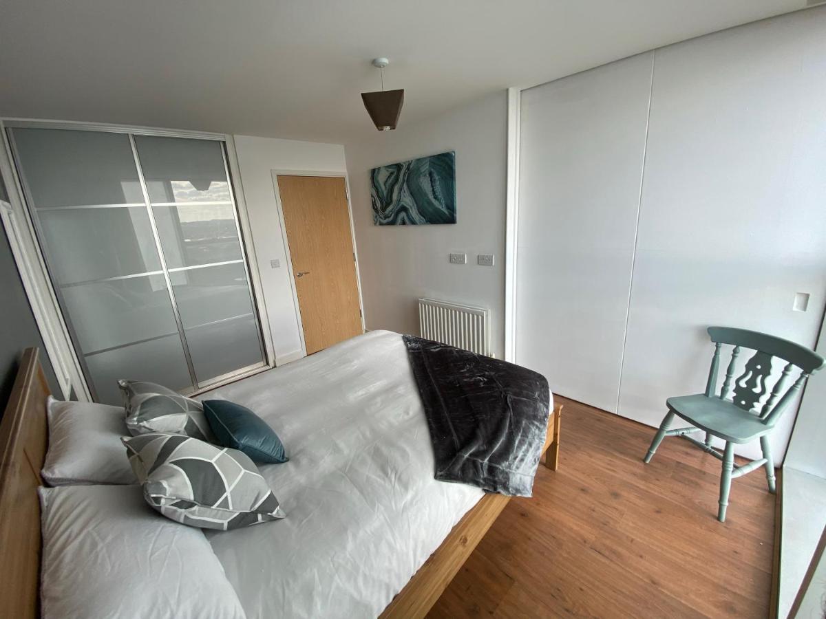 Tailor That - Chelsea House Apartment *