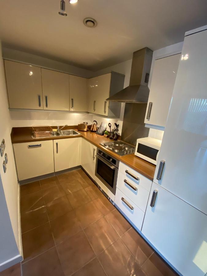 Tailor That - Chelsea House Apartment