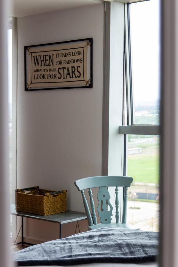 Tailor That - Chelsea House Apartment *