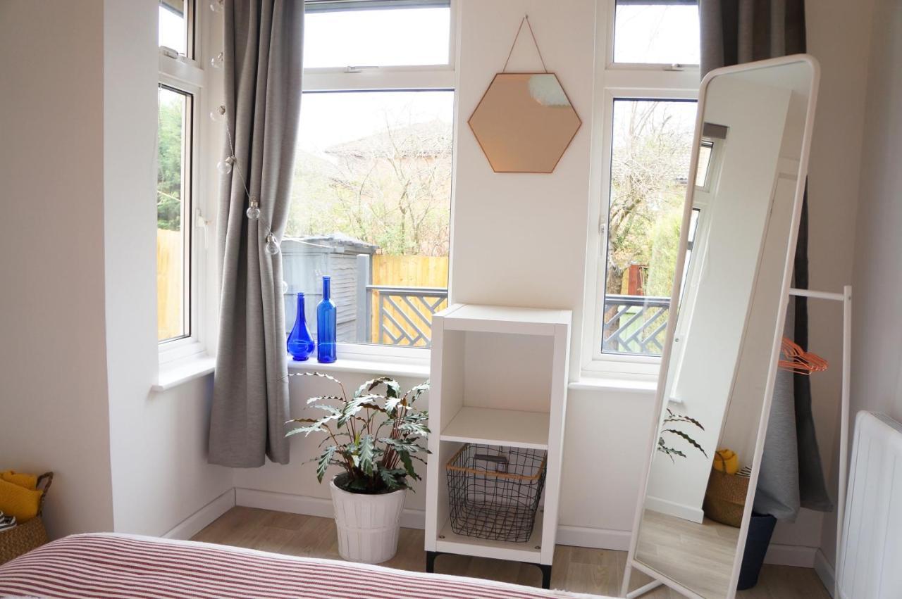 The Oldbrook Garden Flat Apartment Milton Keynes