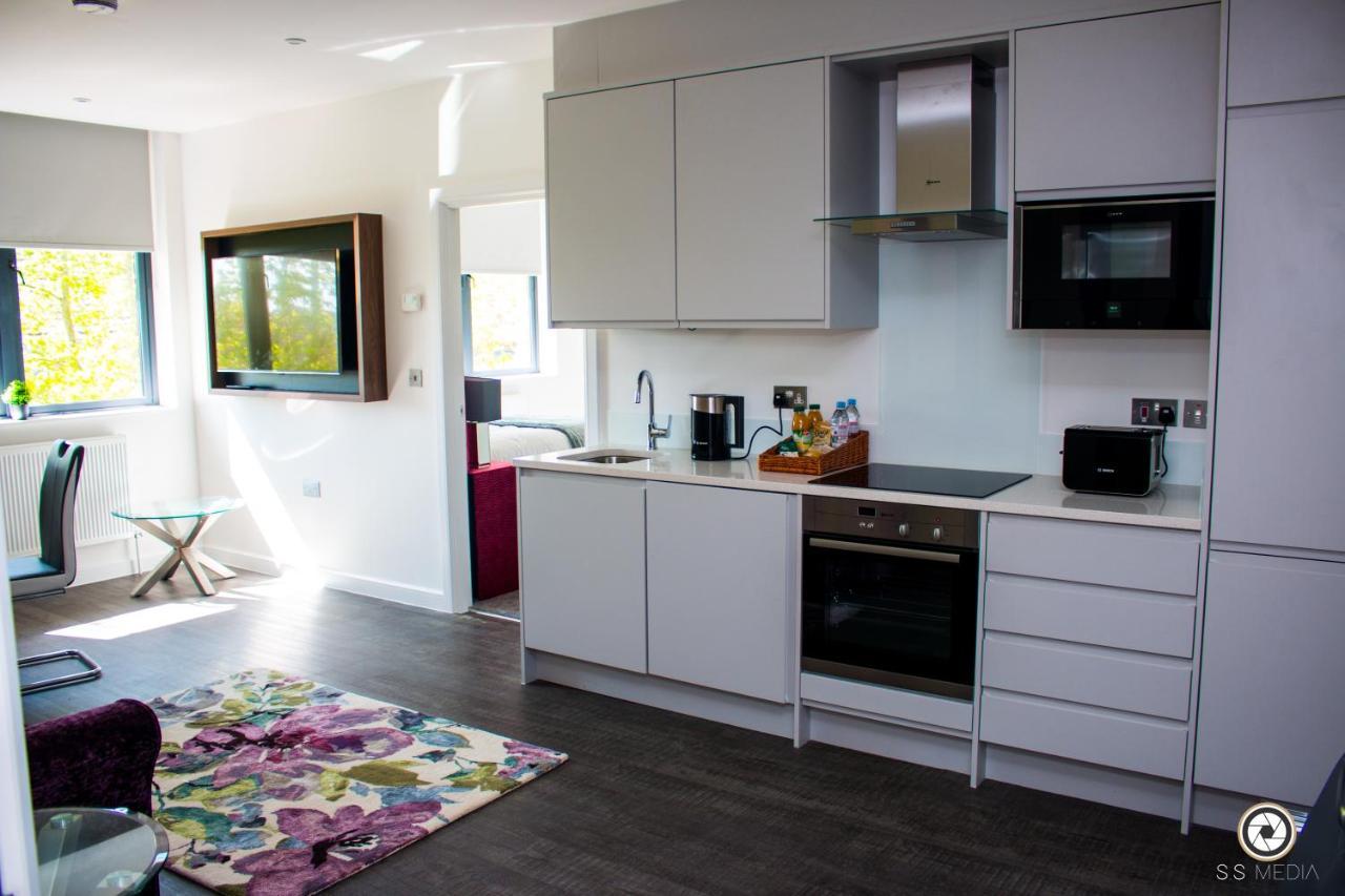 Luxustay Serviced * Milton Keynes