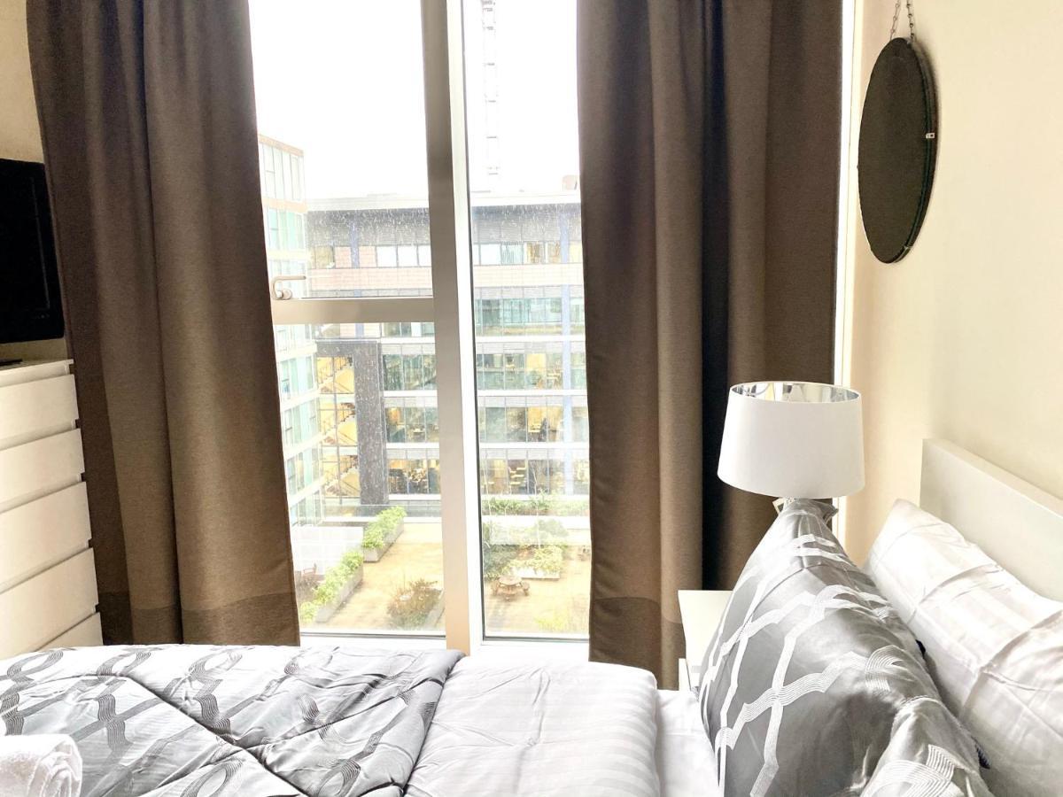 Apartment Smartrips - The Hub Milton Keynes