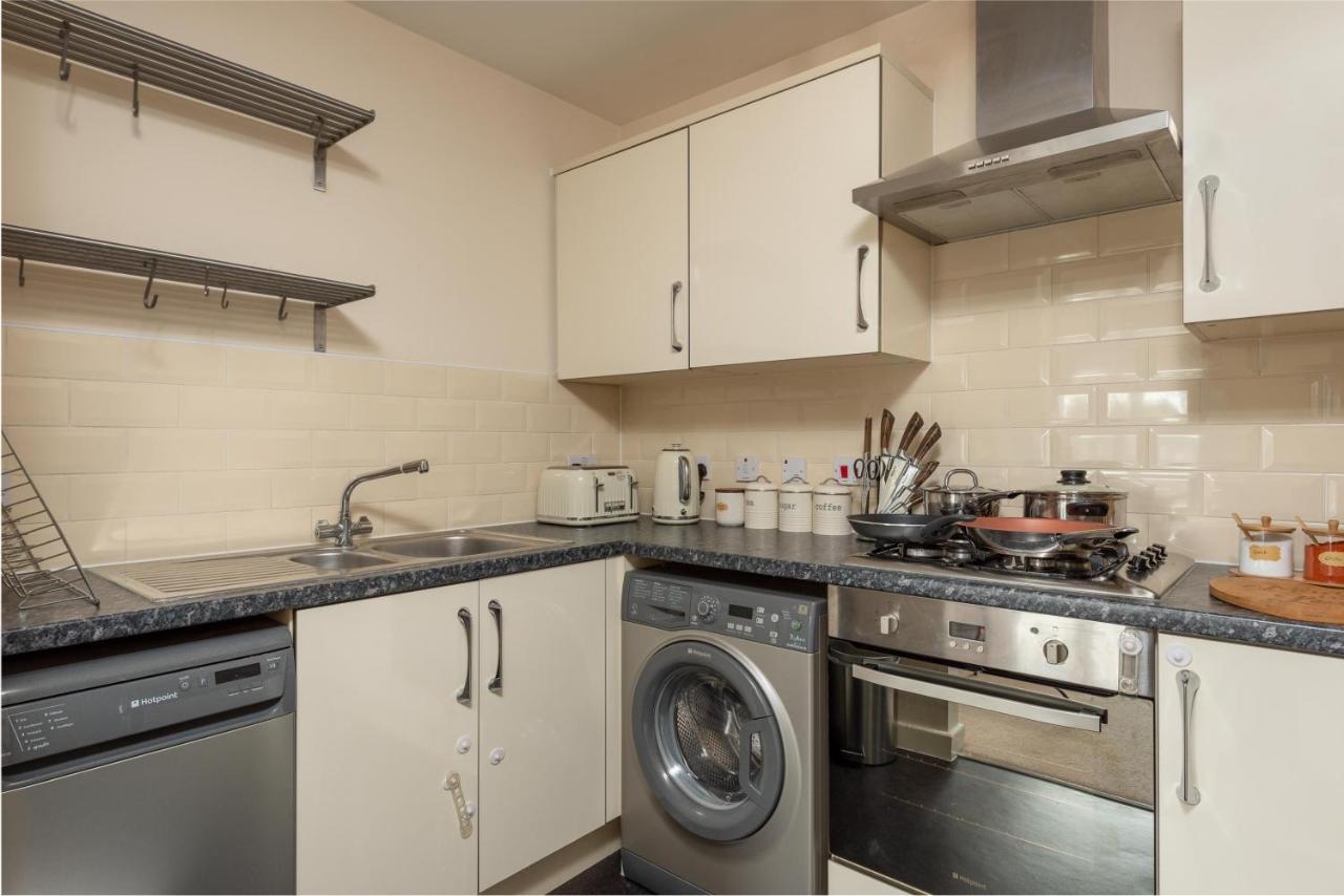 Virexxa Bletchley - Executive - 2bed Flat With Free Parking Apartment Milton Keynes
