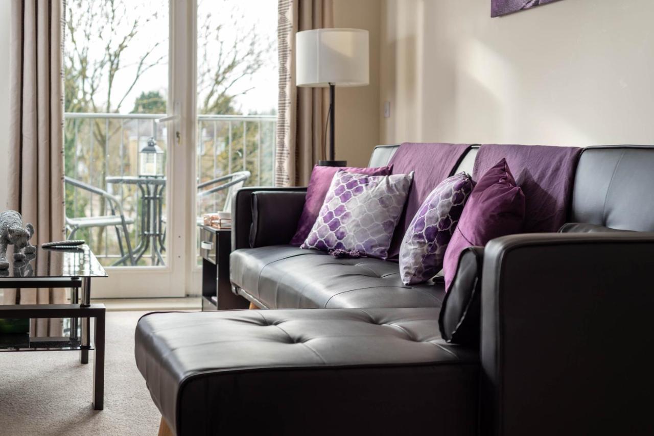 Virexxa Bletchley - Executive - 2bed Flat With Free Parking *