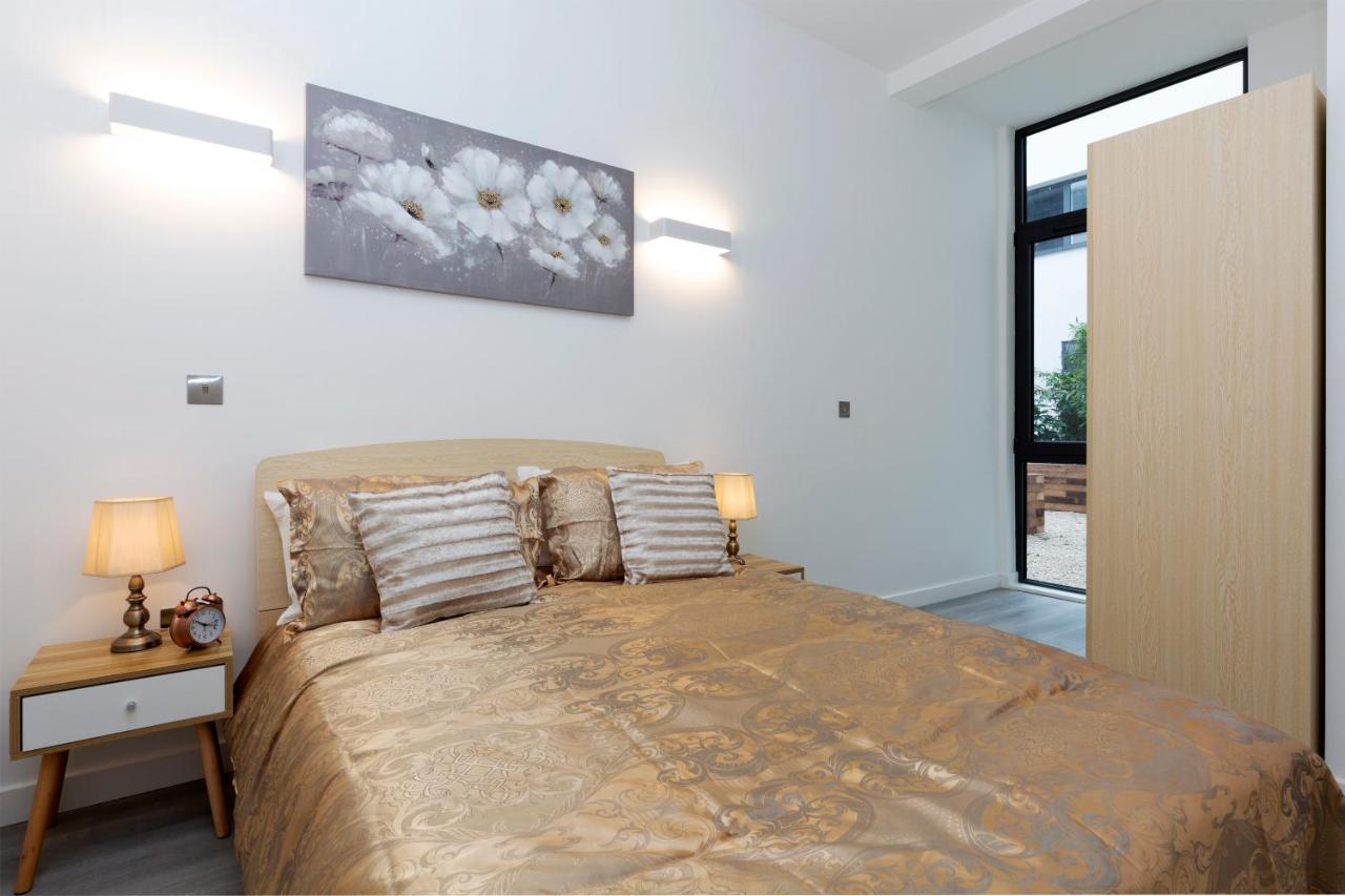 The Atrium Apartment