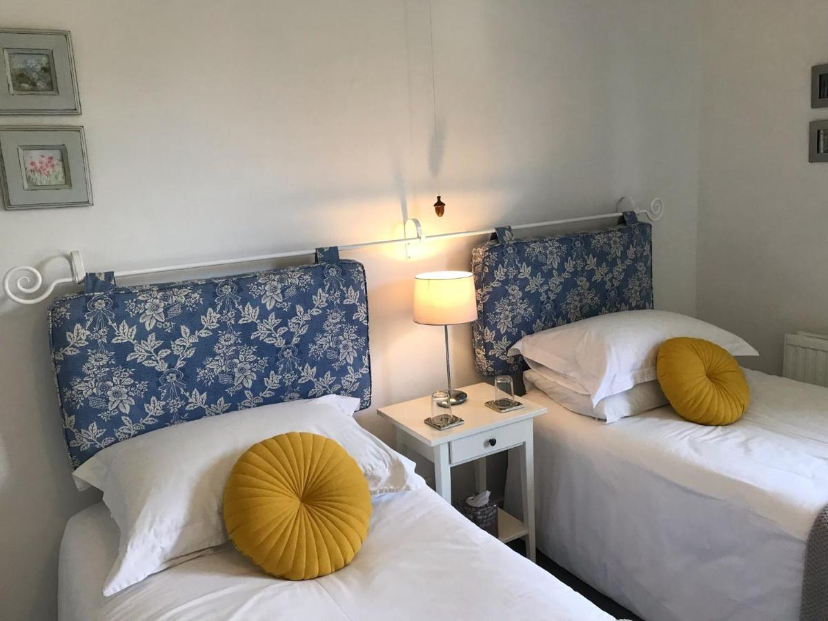 The White House Bed & Breakfast