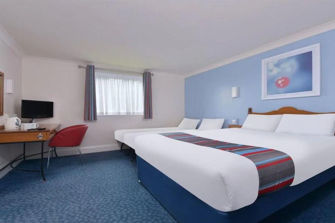 Hotel Travelodge Shenley Church 3*