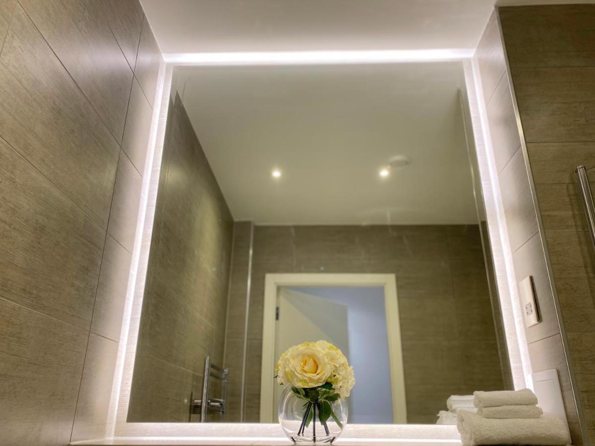 Apartment Newpointe Stunning 1-bedroom Serviced Milton Keynes