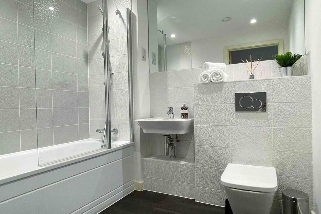 Park View Luxury 2-bedroom Serviced Apartment. Apartamento