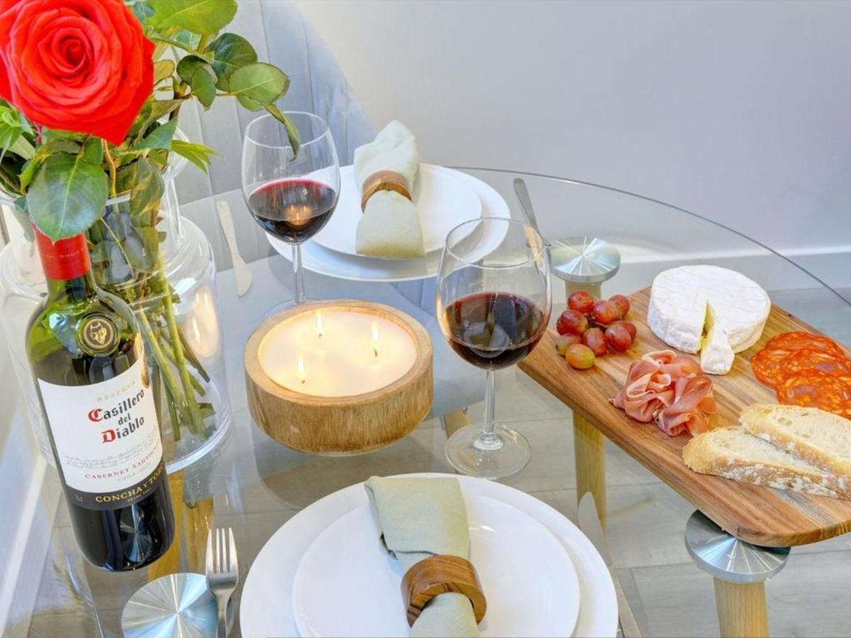 A Lovely Calm & High-End Space Near Cmk I Pet Friendly I Free Parking I Eco-Serviced Apartment By Free Range Stays