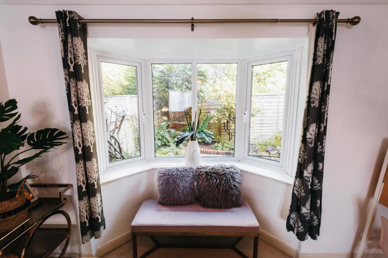 Holiday home Booker Avenue House - 4 Bedroom House With Garden And Parking
