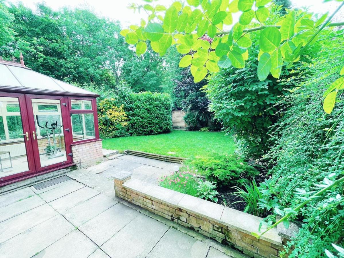 Booker Avenue House - 4 Bedroom House With Garden And Parking Holiday home