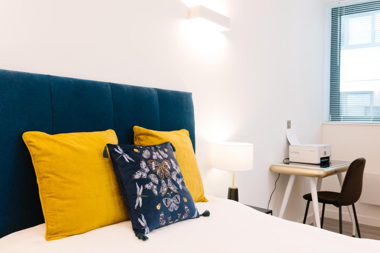 The Manor Central Apartment *