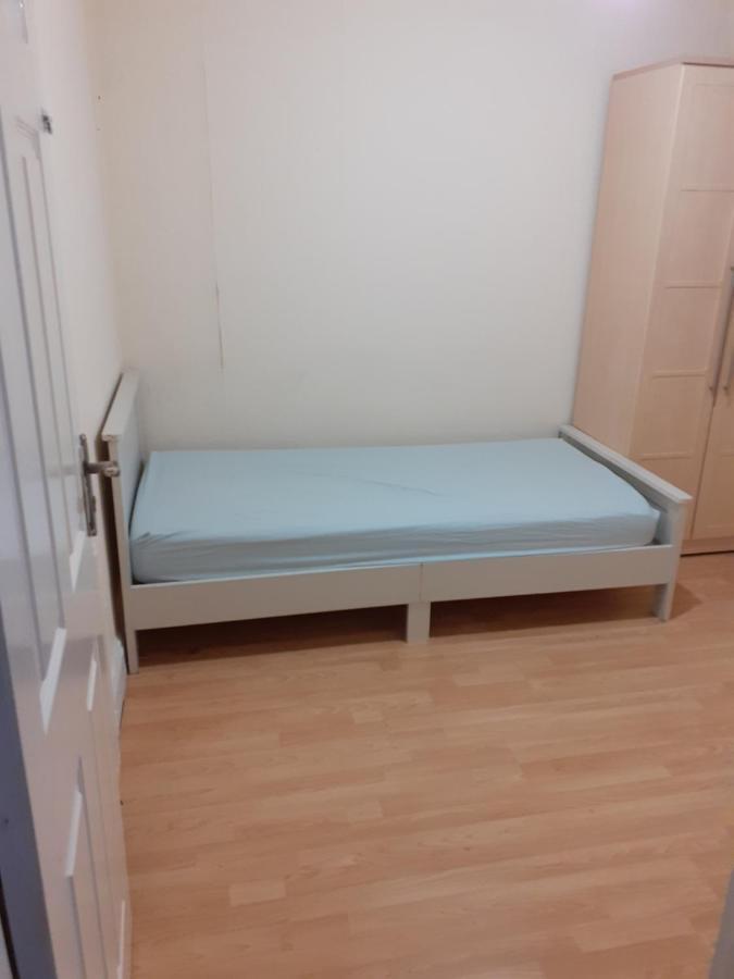 Homestay 88 Milton Keynes