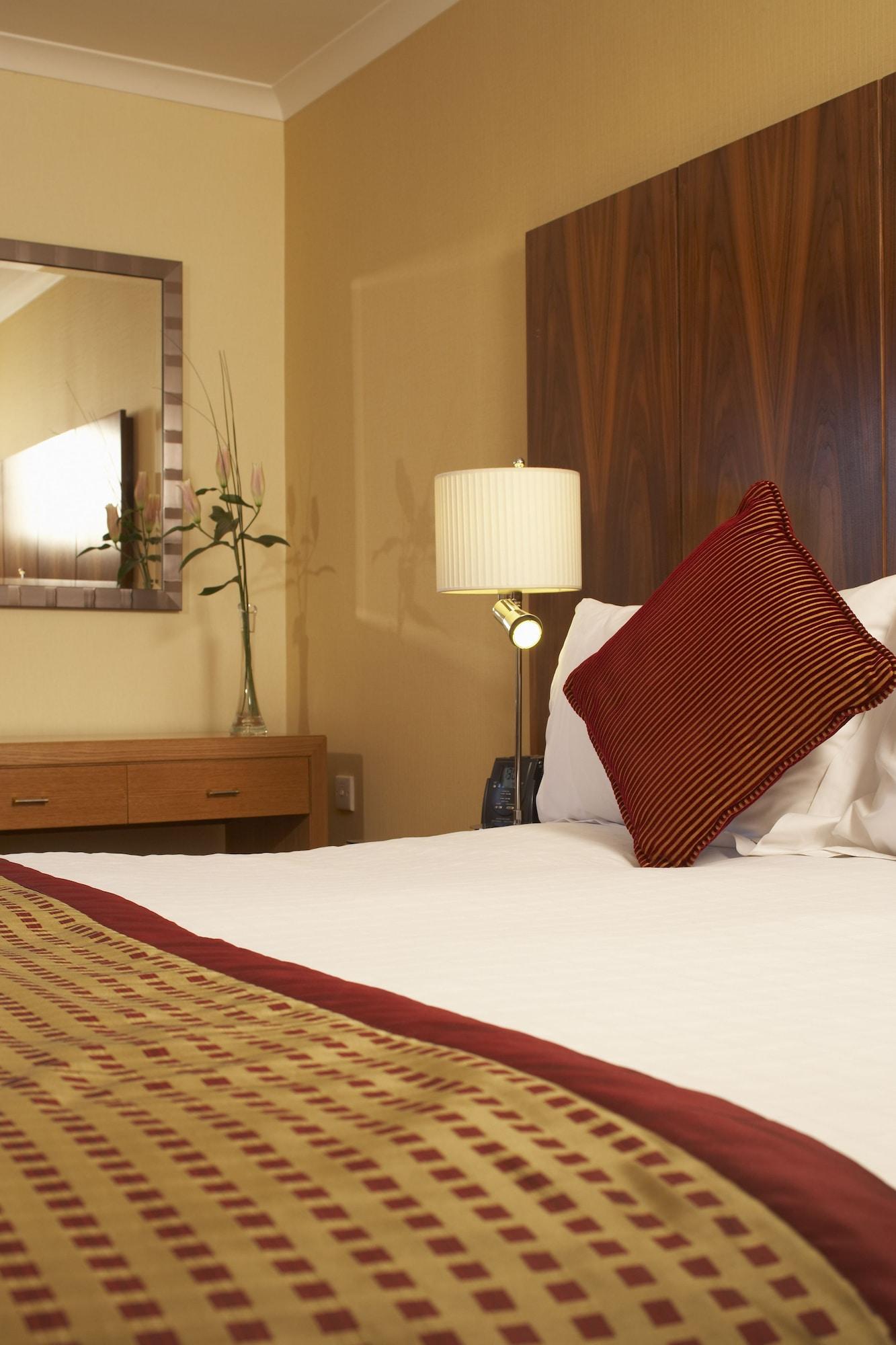 Delta By Marriott Hotel 4*