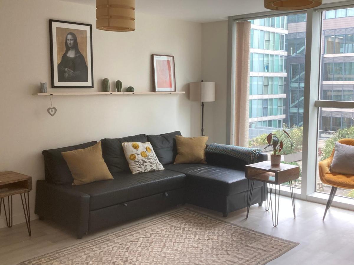 Apartment Modern Located In Cmk Restaurant Quarter Milton Keynes