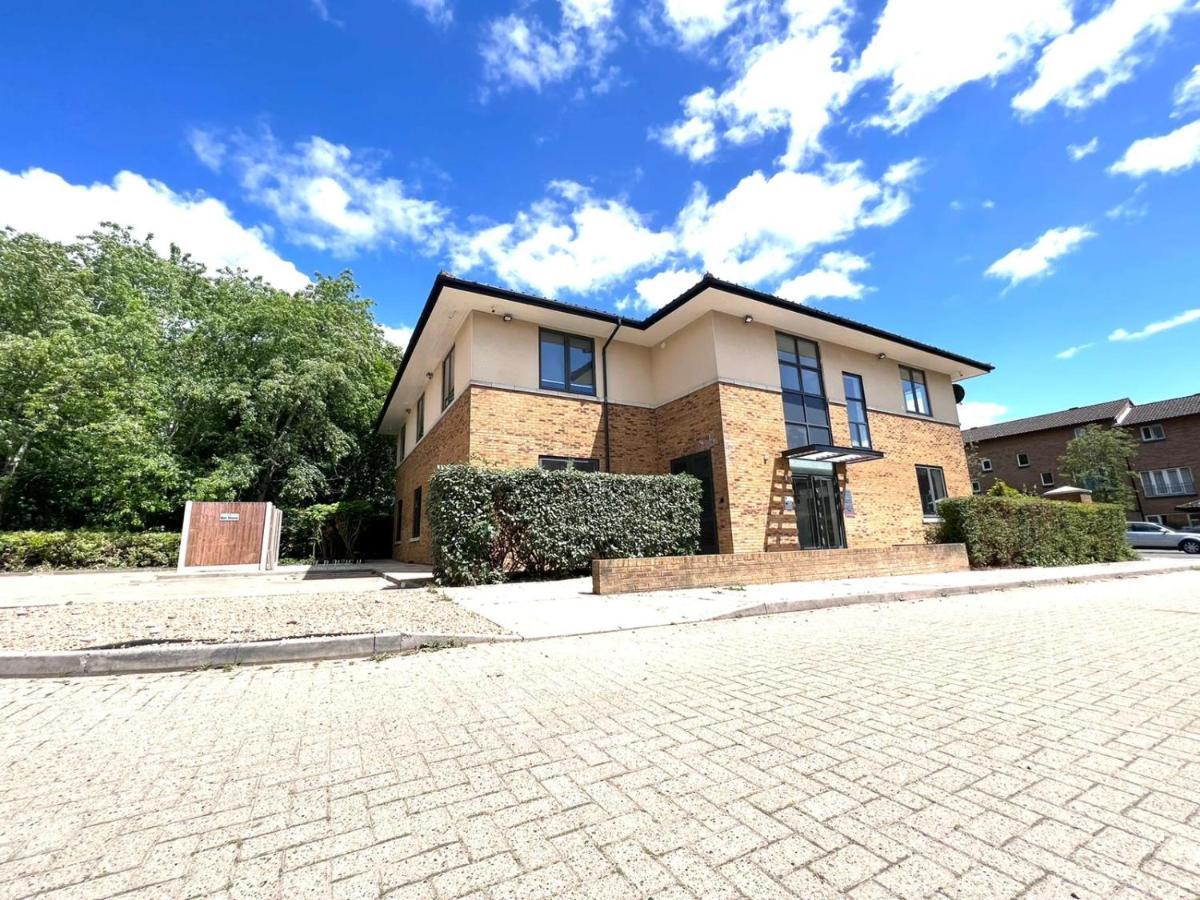 Omega Apartamento Milton Keynes