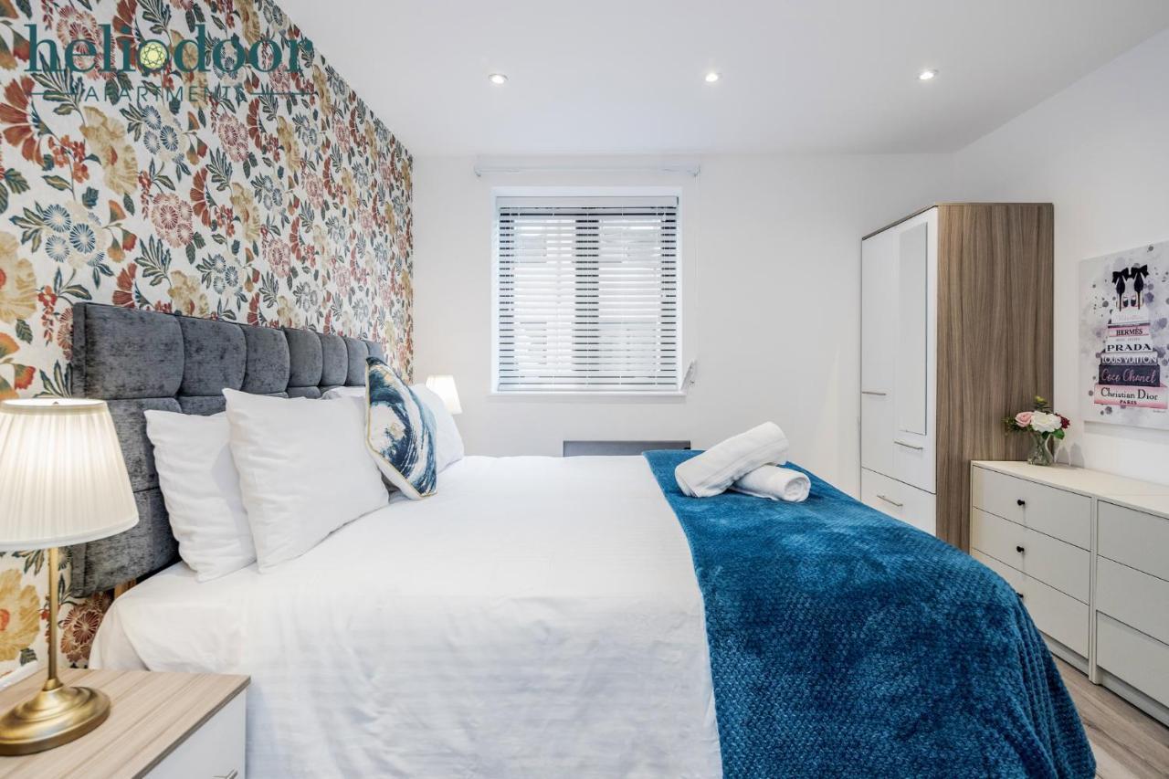 Apartments, Sleeps Up To 5, Free Parking, Free Wifi & Movies, 7 Mins Drive To Central Station For Direct Trains To London & The North Apartment Milton Keynes
