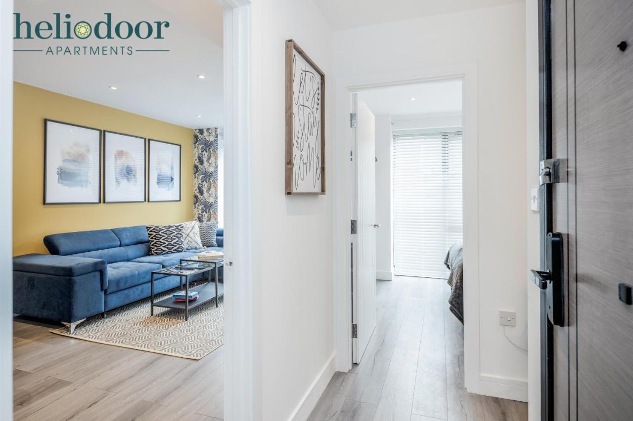 Apartments, Sleeps Up To 5, Free Parking, Free Wifi & Movies, 7 Mins Drive To Central Station For Direct Trains To London & The North Apartment Milton Keynes