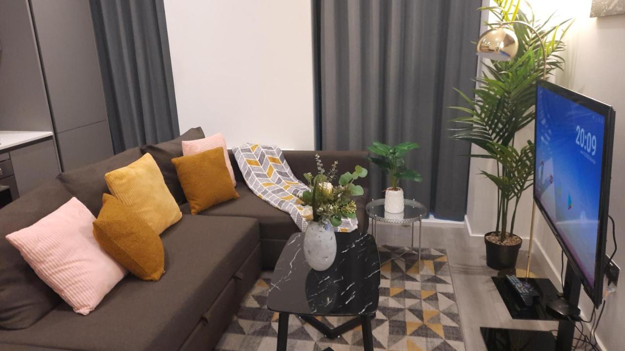 Mk Shortstay Deluxe-flat 2 Apartment Milton Keynes