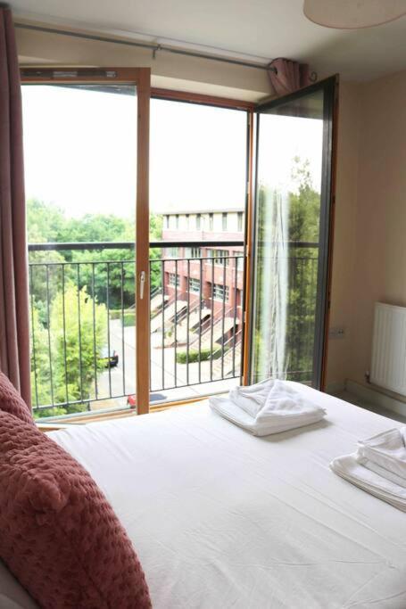 Apartamento Bright & Cosy 2bed In Mk Centre +parking Milton Keynes