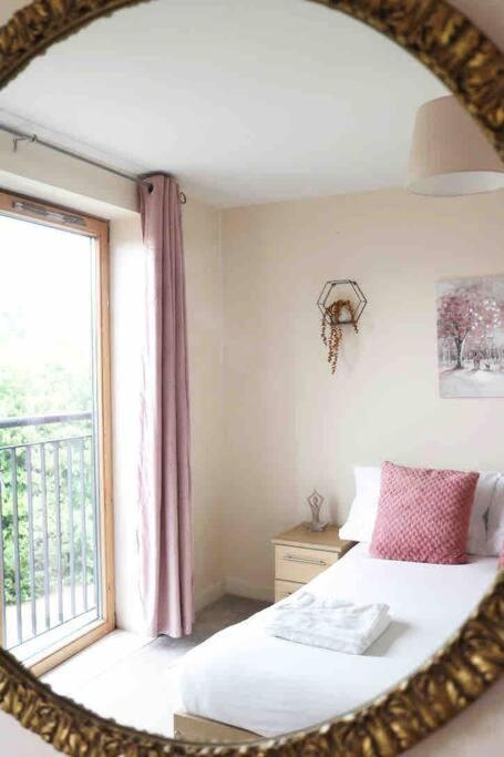 Bright & Cosy 2bed In Mk Centre +parking