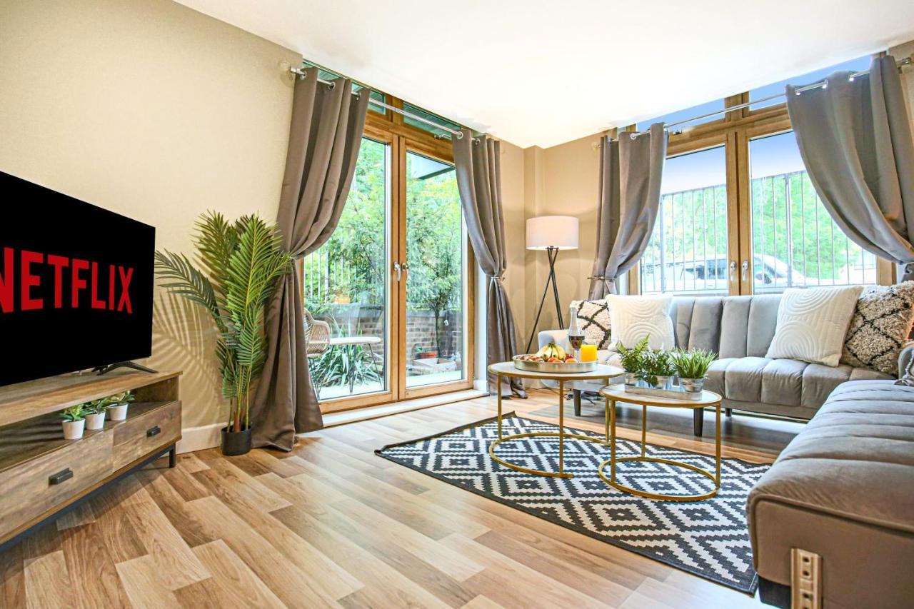 Campbell Park - Centre - Free Parking, Balcony, Super-fast Wifi And Smart Tv With Netflix By Yoko Apartment Milton Keynes
