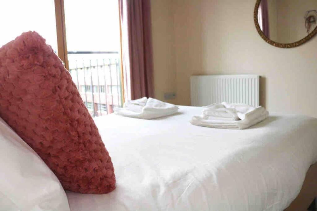 Bright & Cosy 2bed In Mk Centre +parking Apartamento *