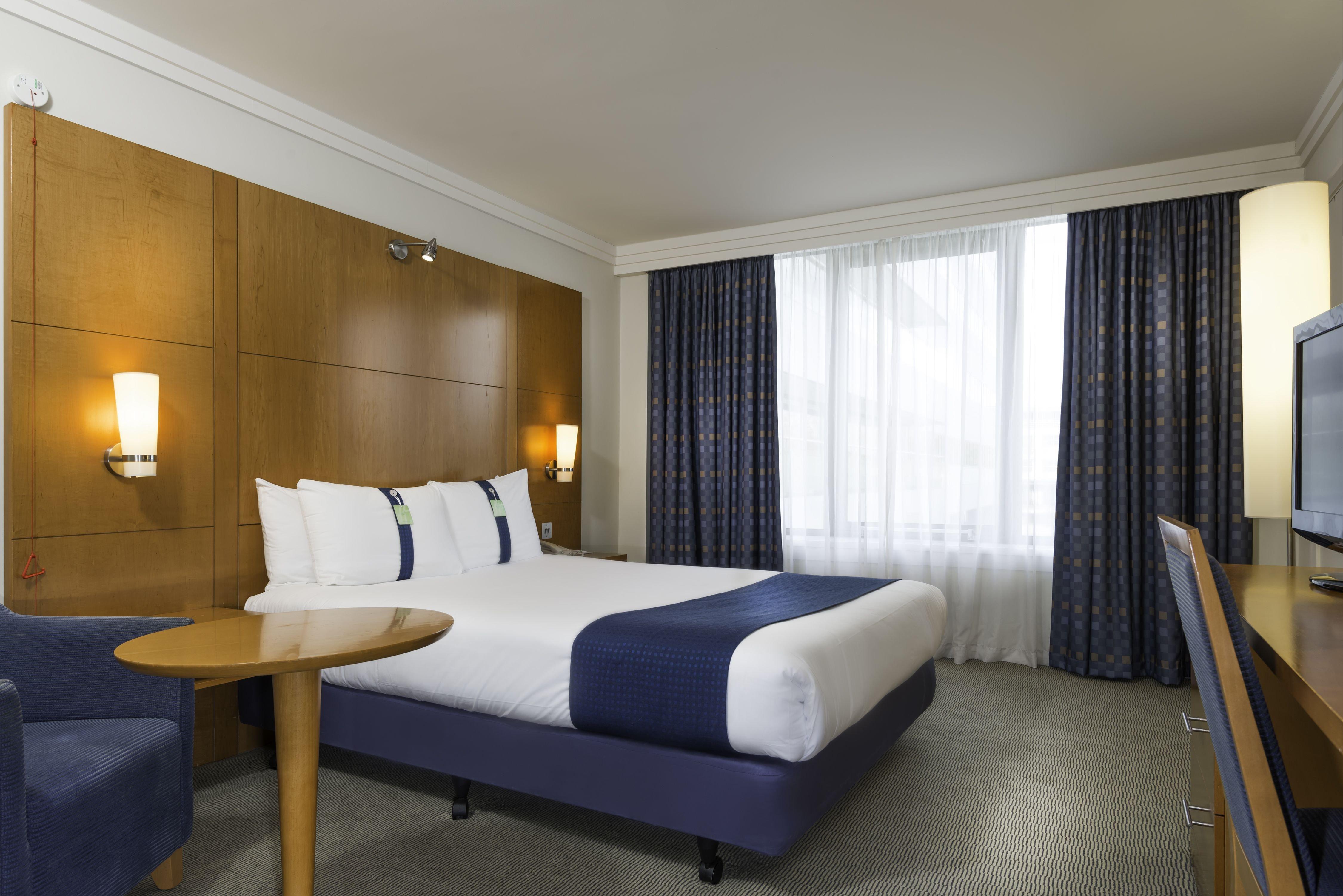 By Ihg Hotel